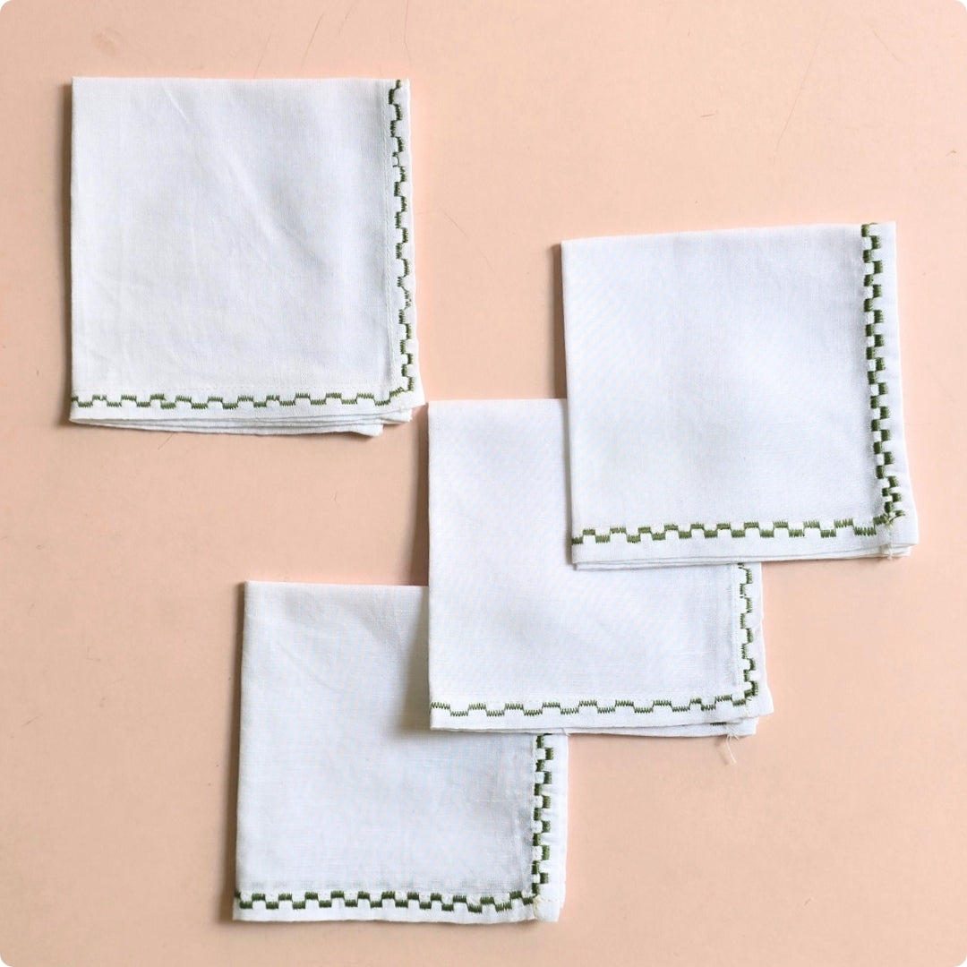 Pyramid Embroidered  Cocktail Napkin (Green)