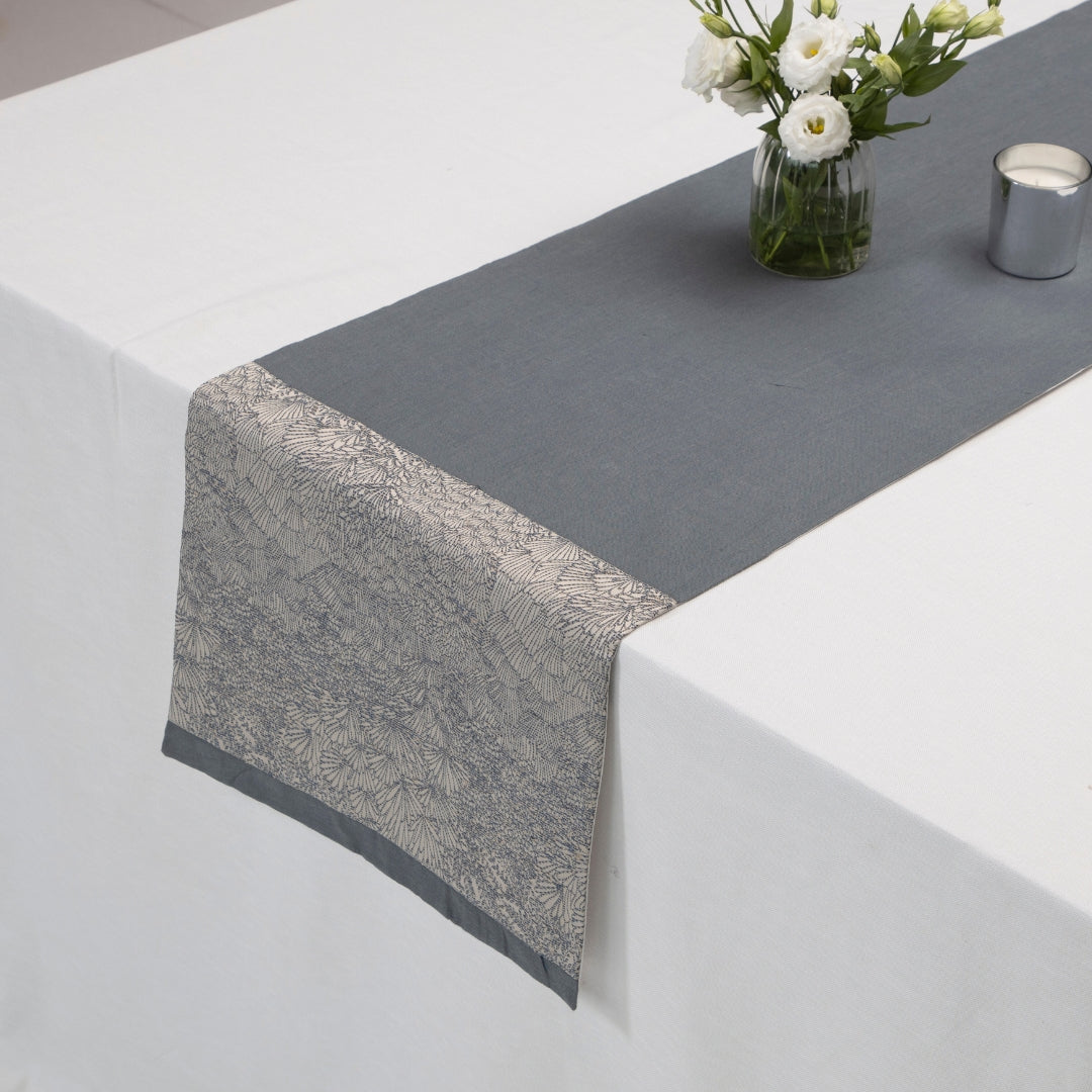 Jacquard Table Runner