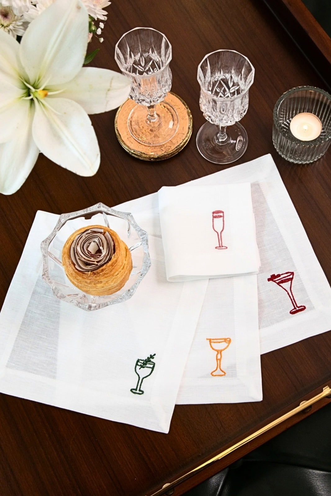 Happy Hour Cocktail Napkin ( set of -4 )