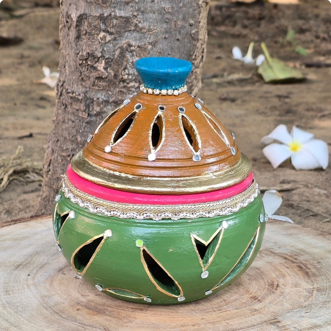 Golden Grace Diya Hamper