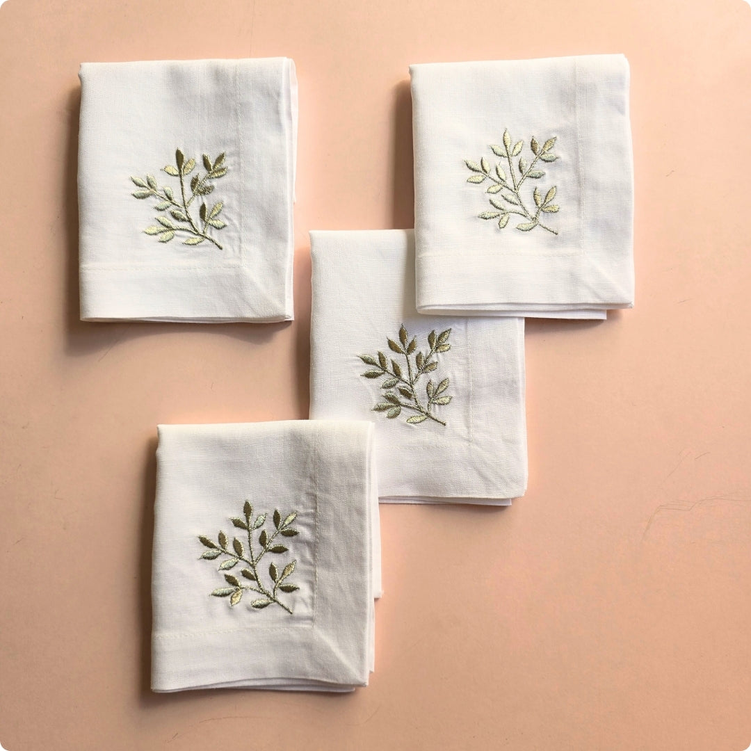 Zari Leaf Napkin Hamper