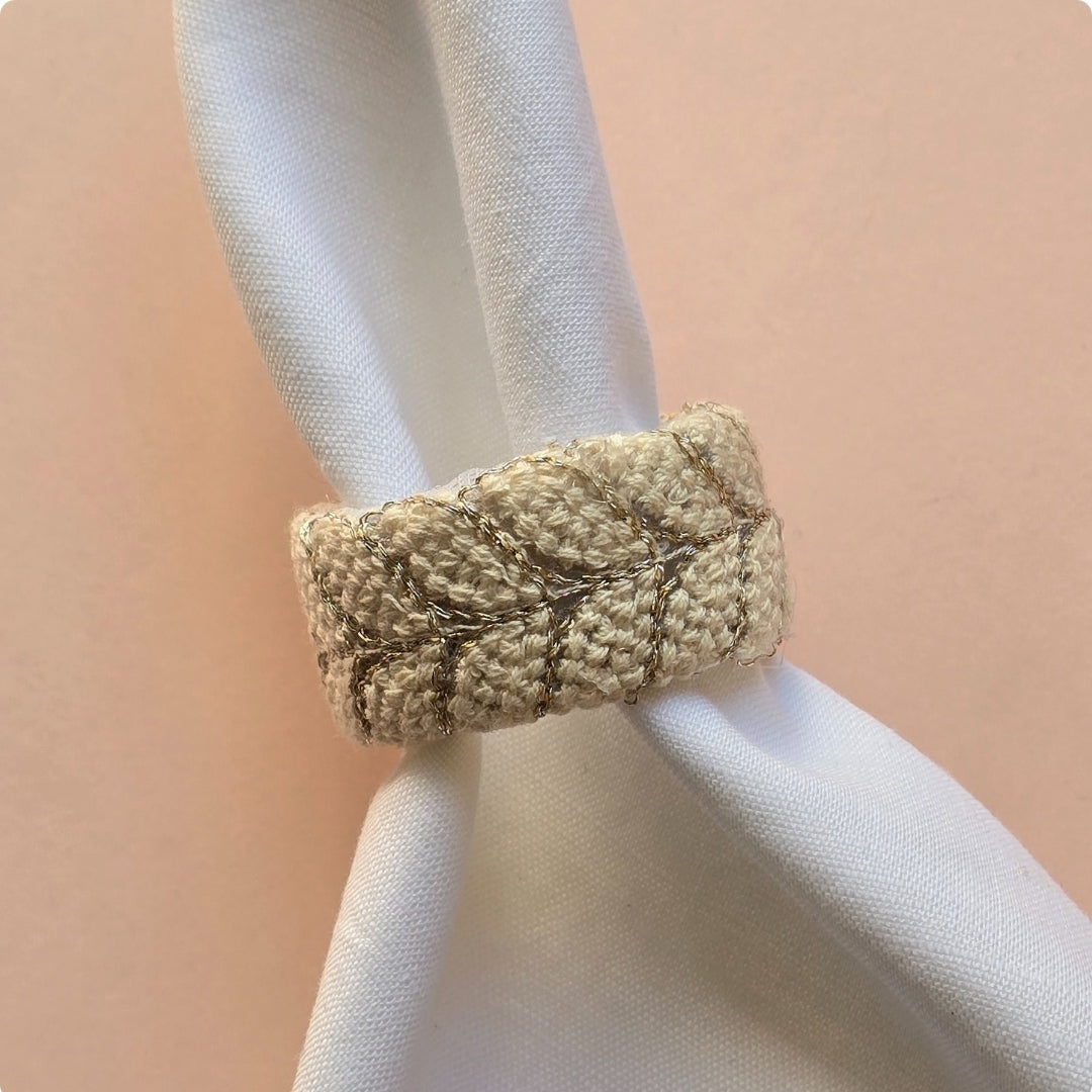 Zari Leaf Napkin Hamper