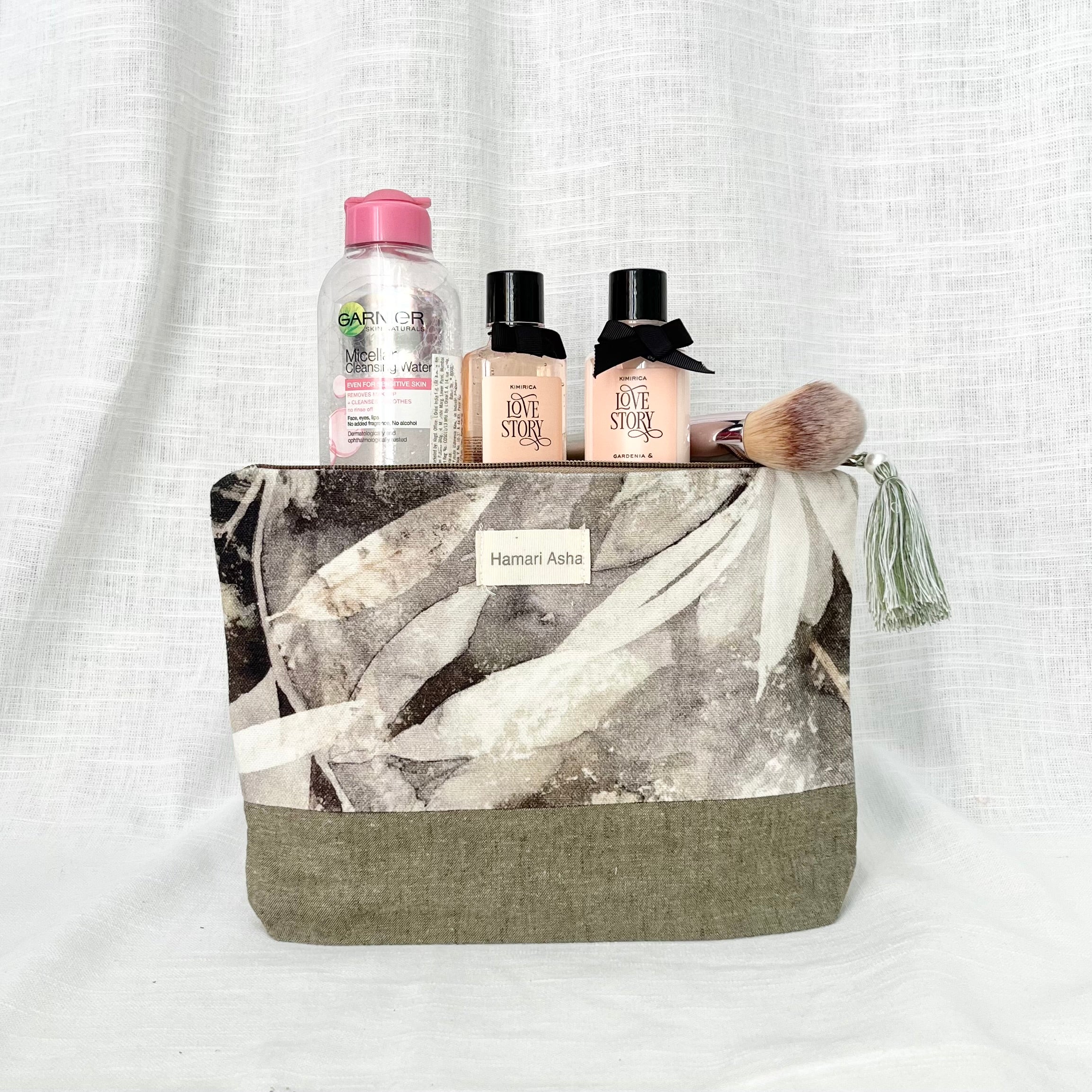 Botanica Accessories Pouch
