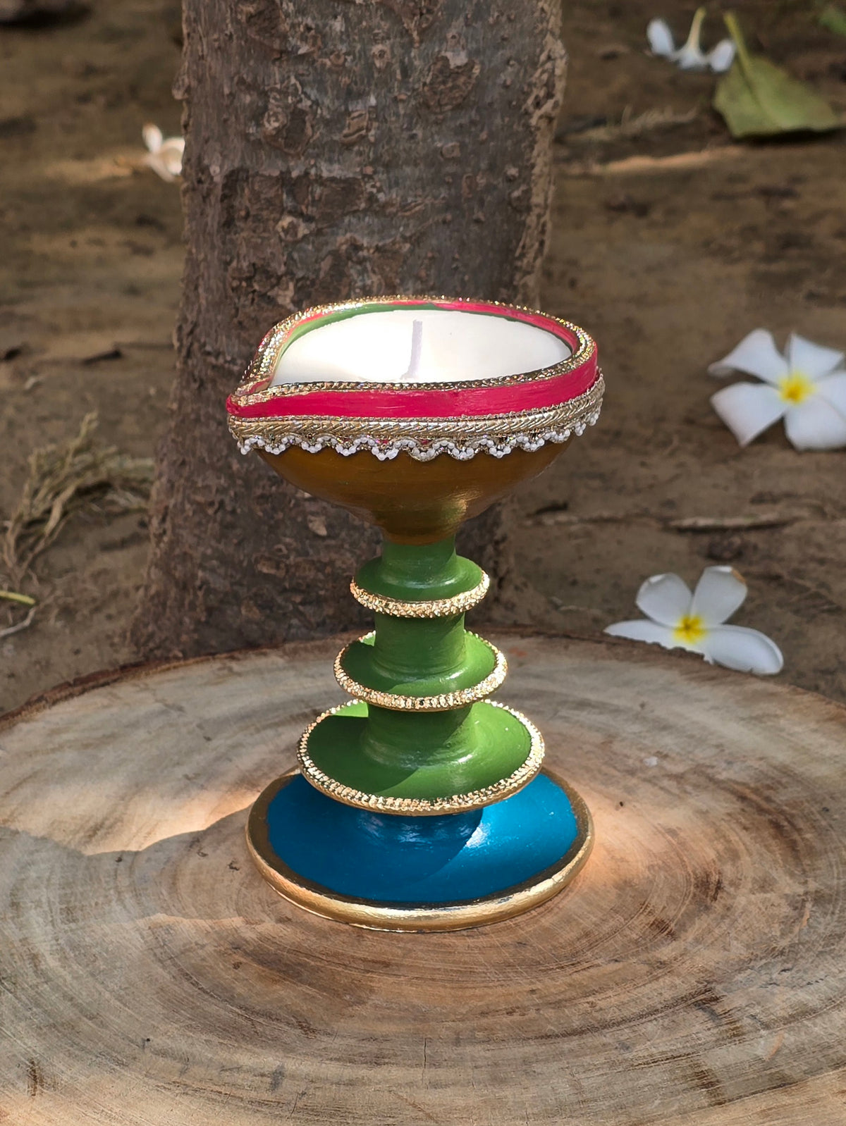 Stand Diya  (Gulmohar)