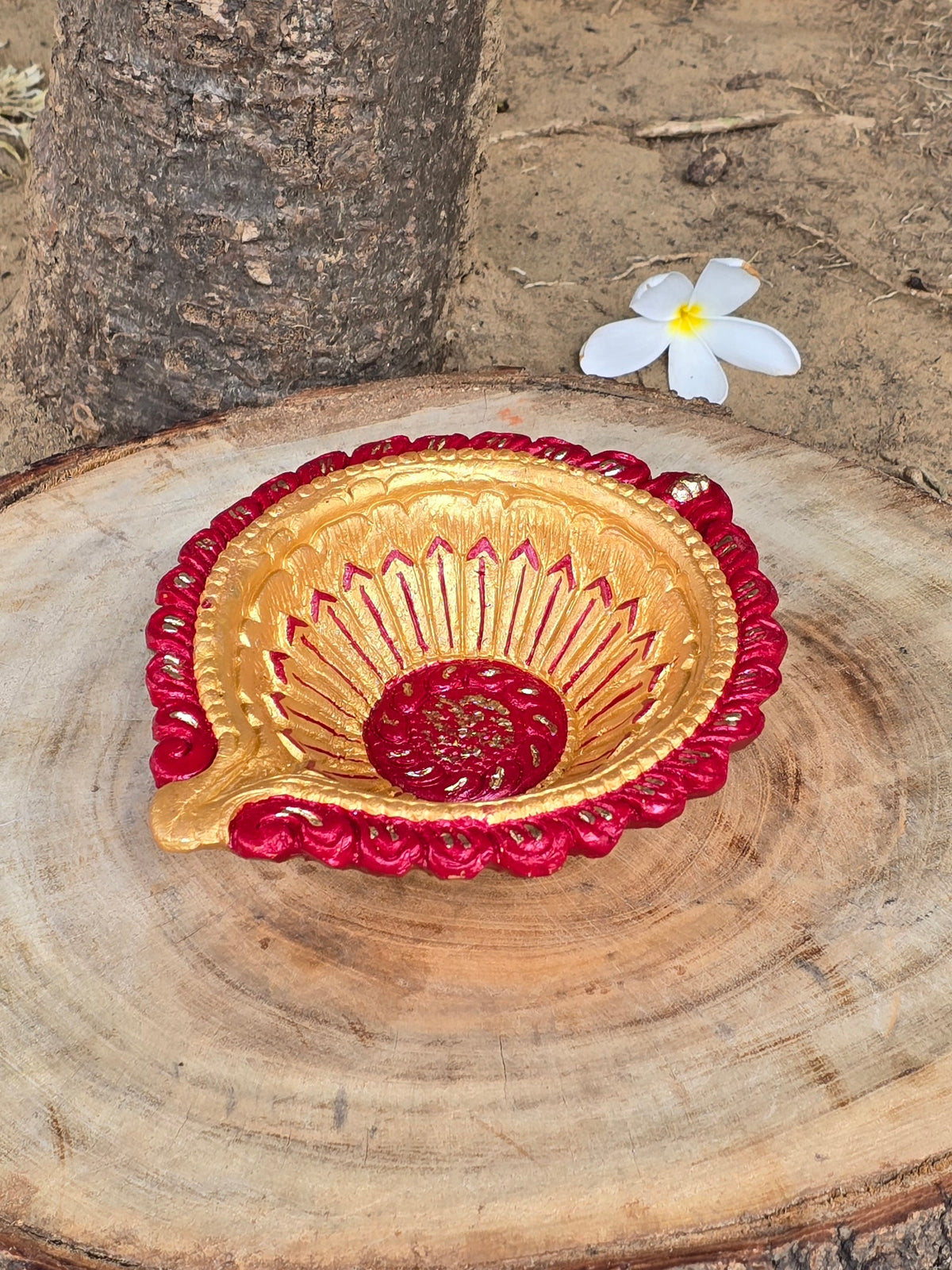 Designer Oil Diya (Noor)