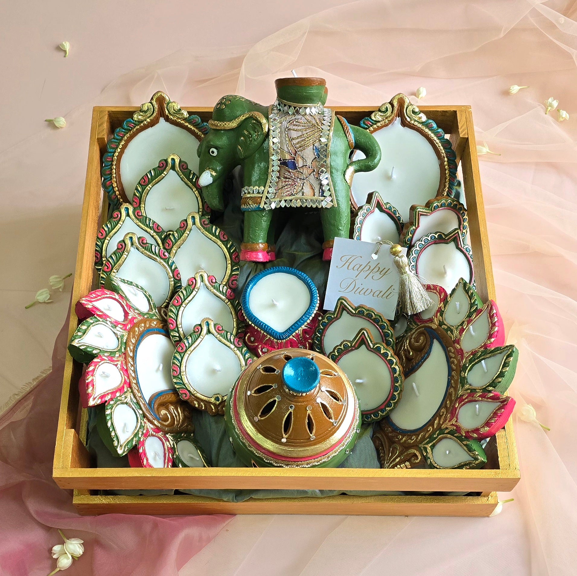 Diya Hamper  (Gulmohar)