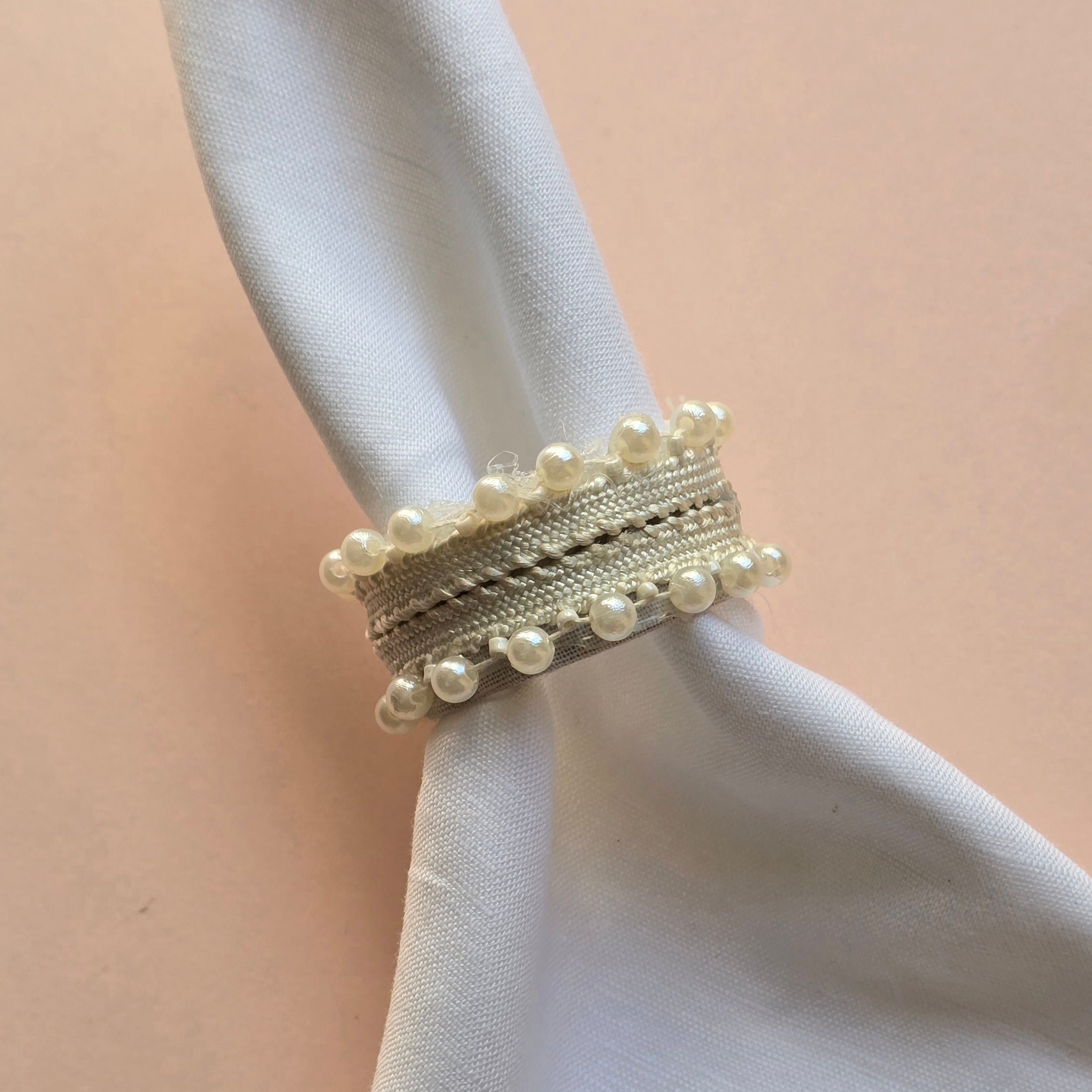 Pearl Lace Napkin Ring
