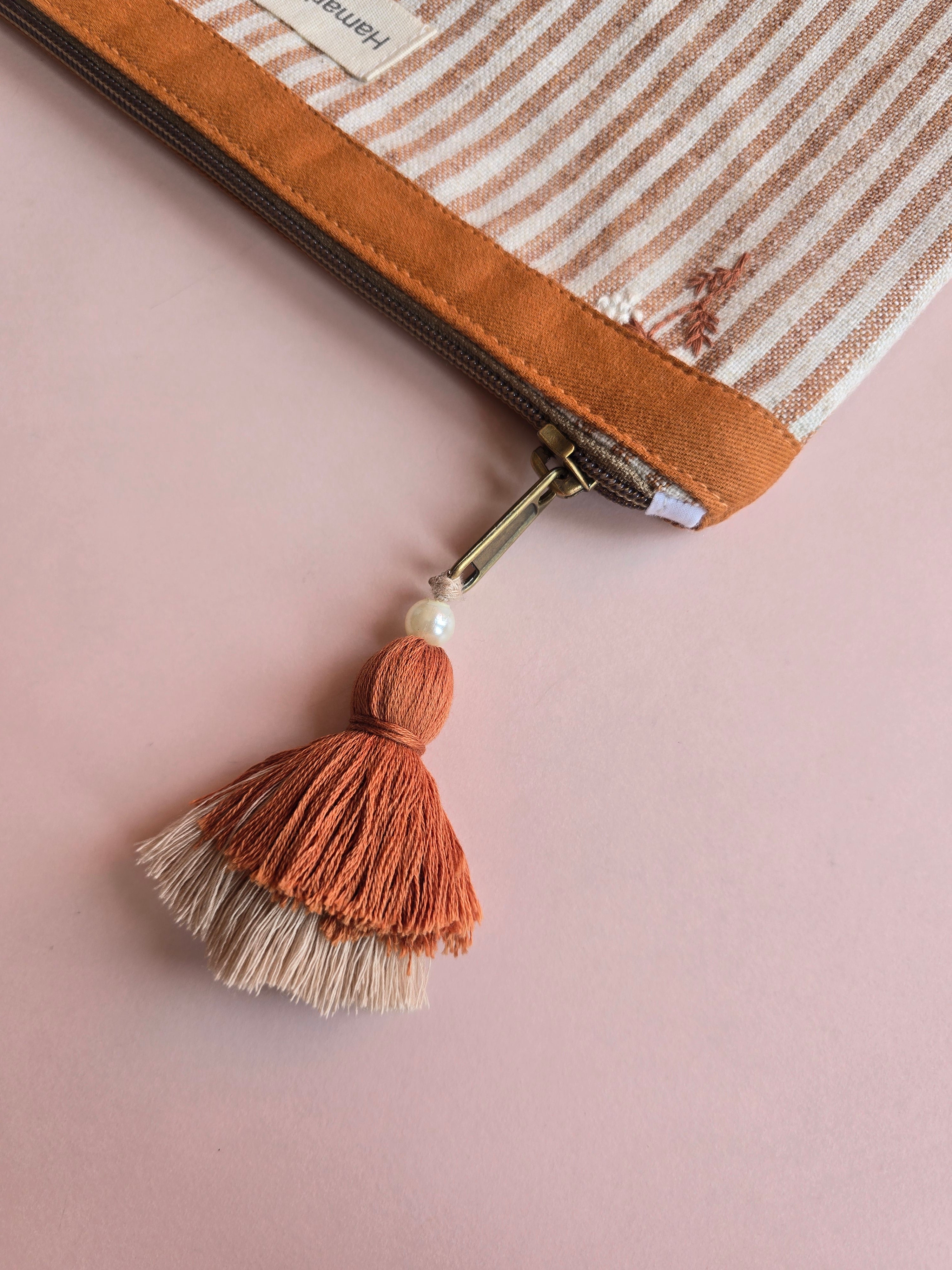 Brown Floral Pouch Set