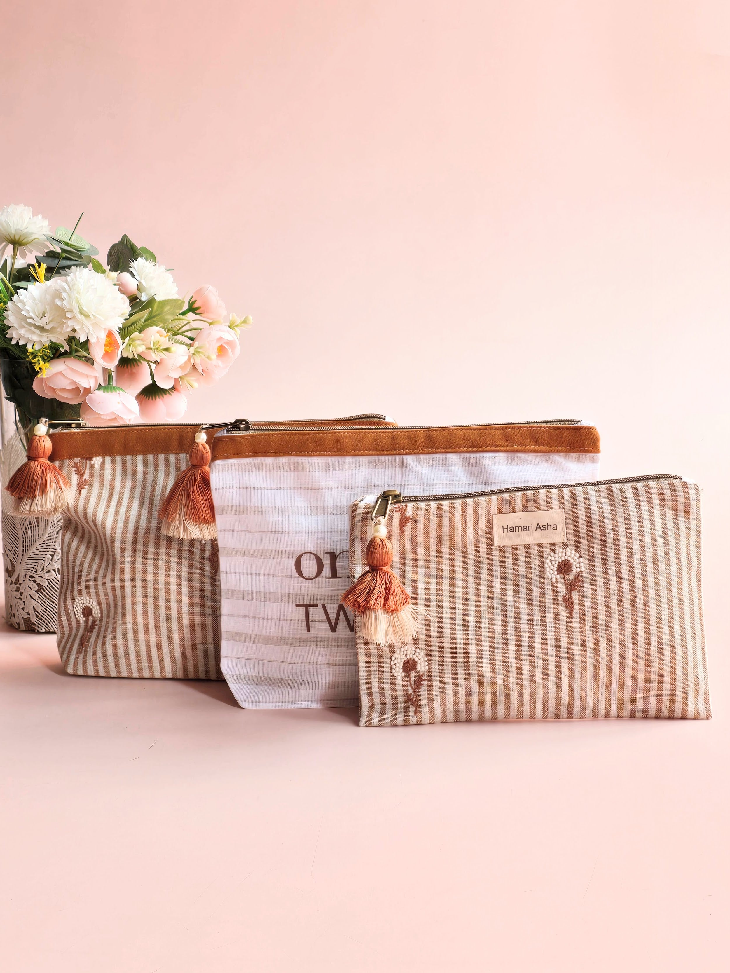 Brown Floral Pouch Set