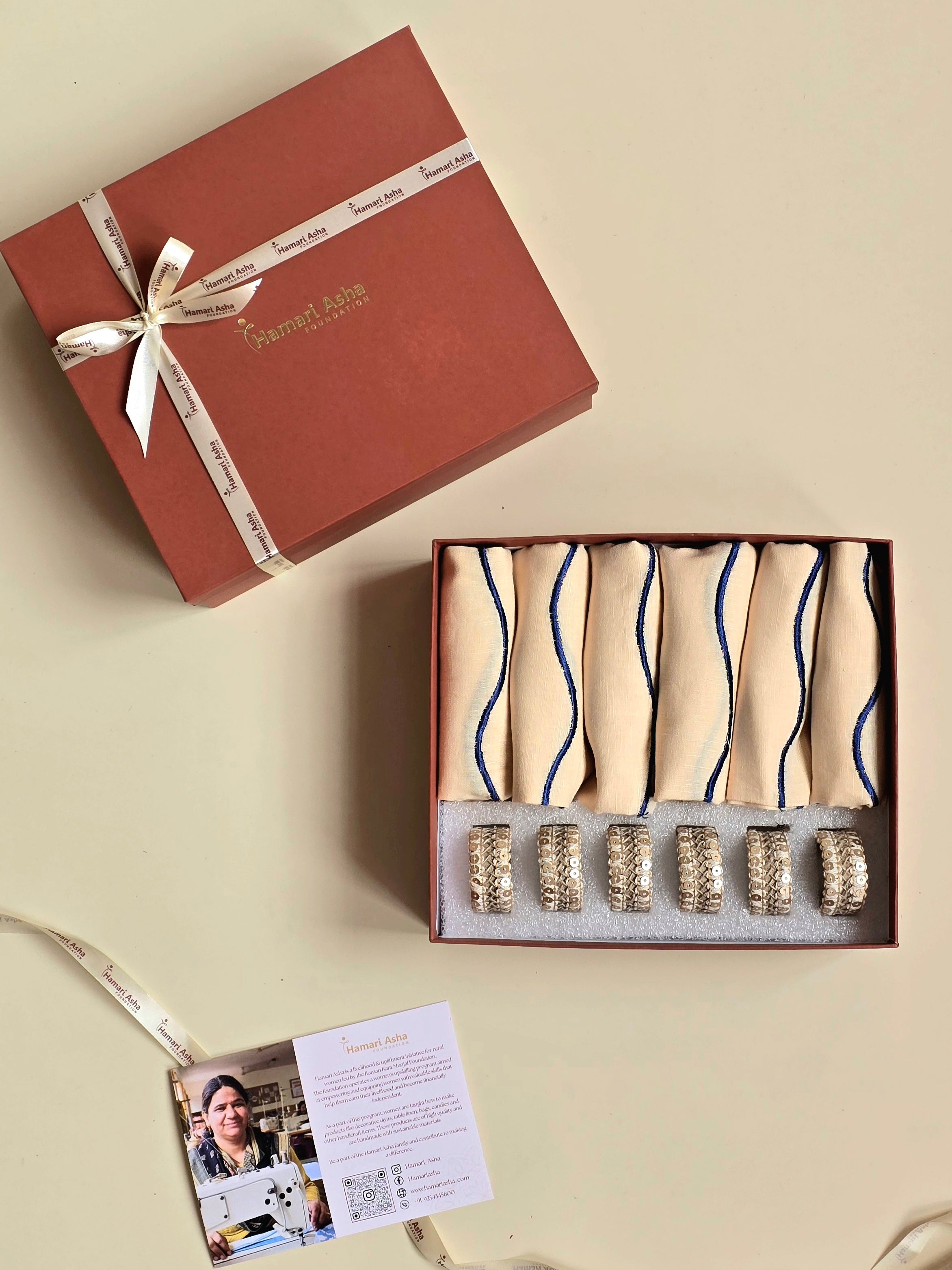 Waves Table Napkin Hamper