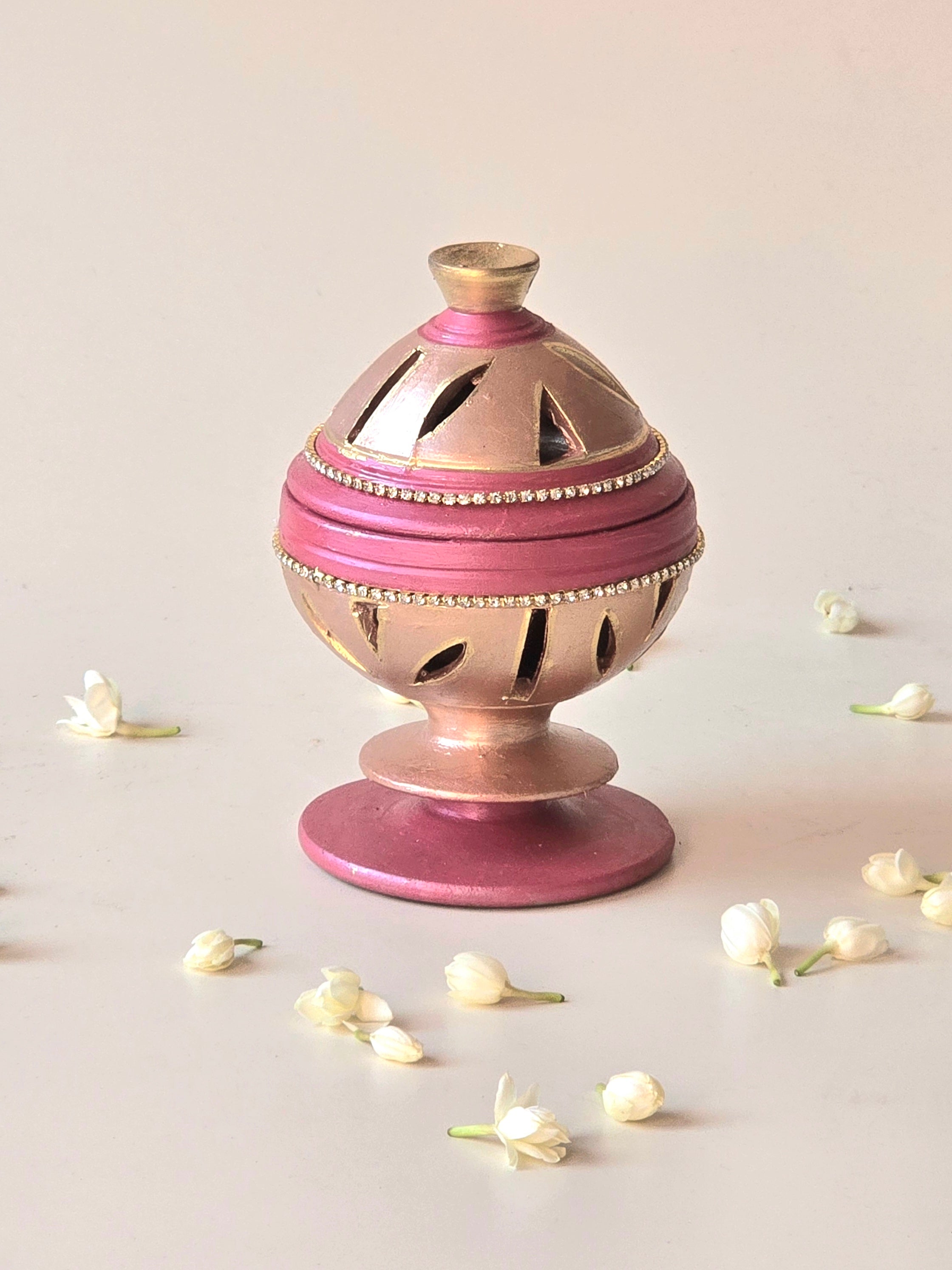 Banarsi Lamp With Lid