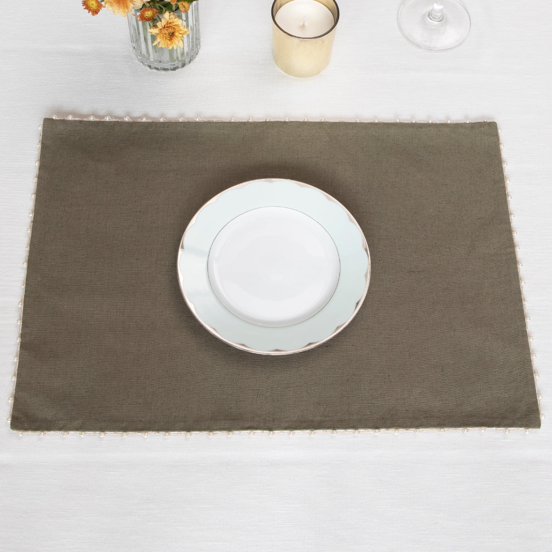 Green Hand Crochet Mat