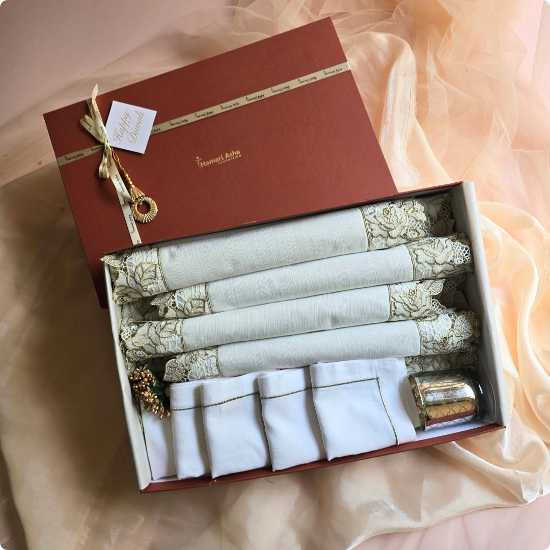 White Gold Table Setting Hamper