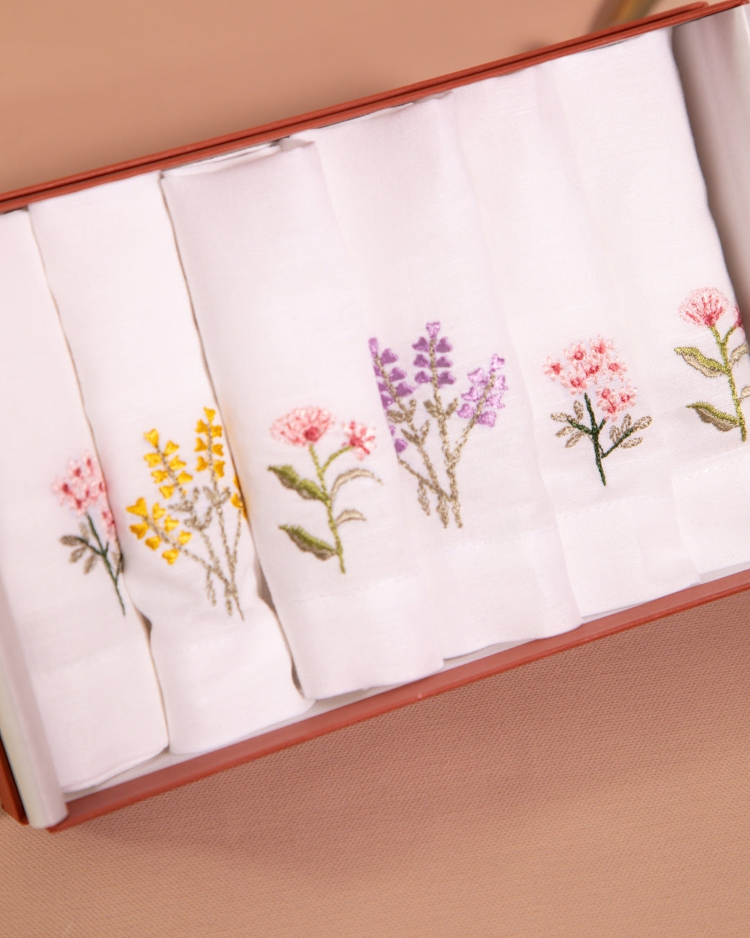 Floral Napkin Hamper