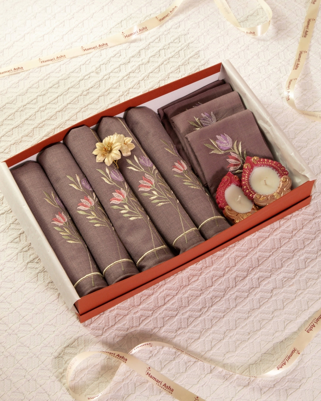Mauve Mat & Napkin Hamper