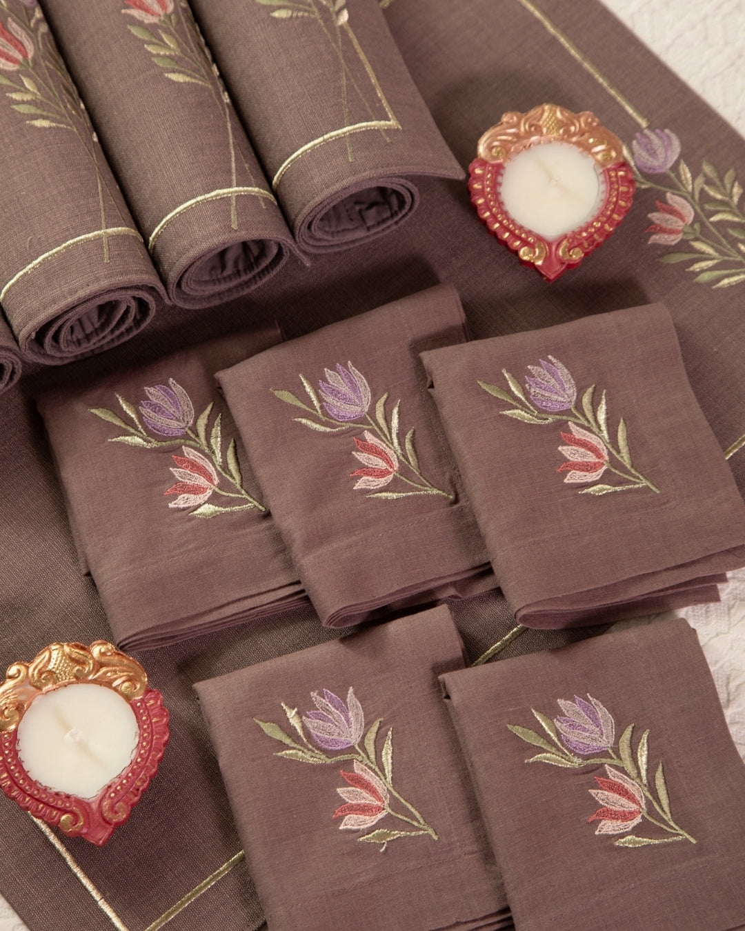 Mauve Mat & Napkin Hamper
