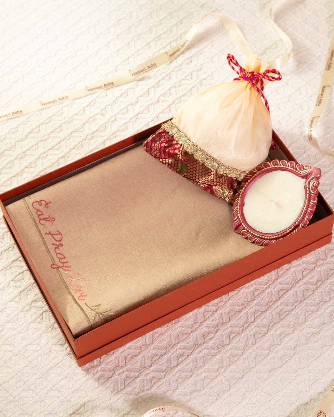 Eat Pray Love Hamper Mat & Napkin Hamper