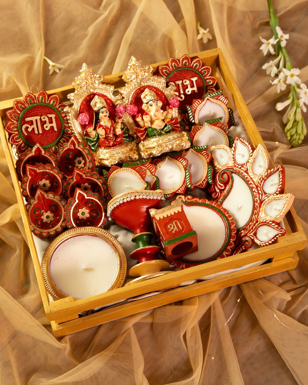 Patan Patola Diya Hamper