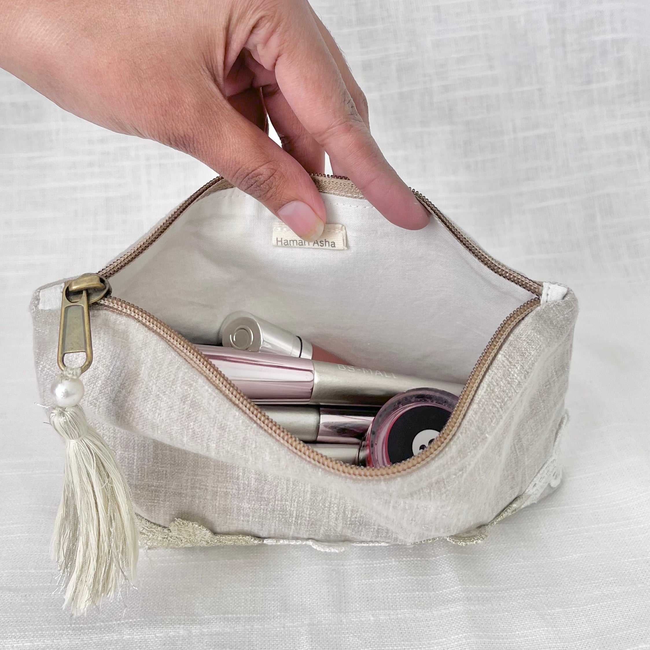 Lace Makeup Pouch