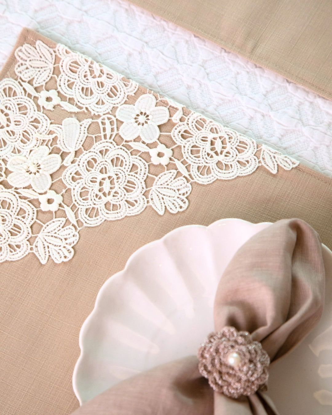 Beige Floral Lace Table Mat