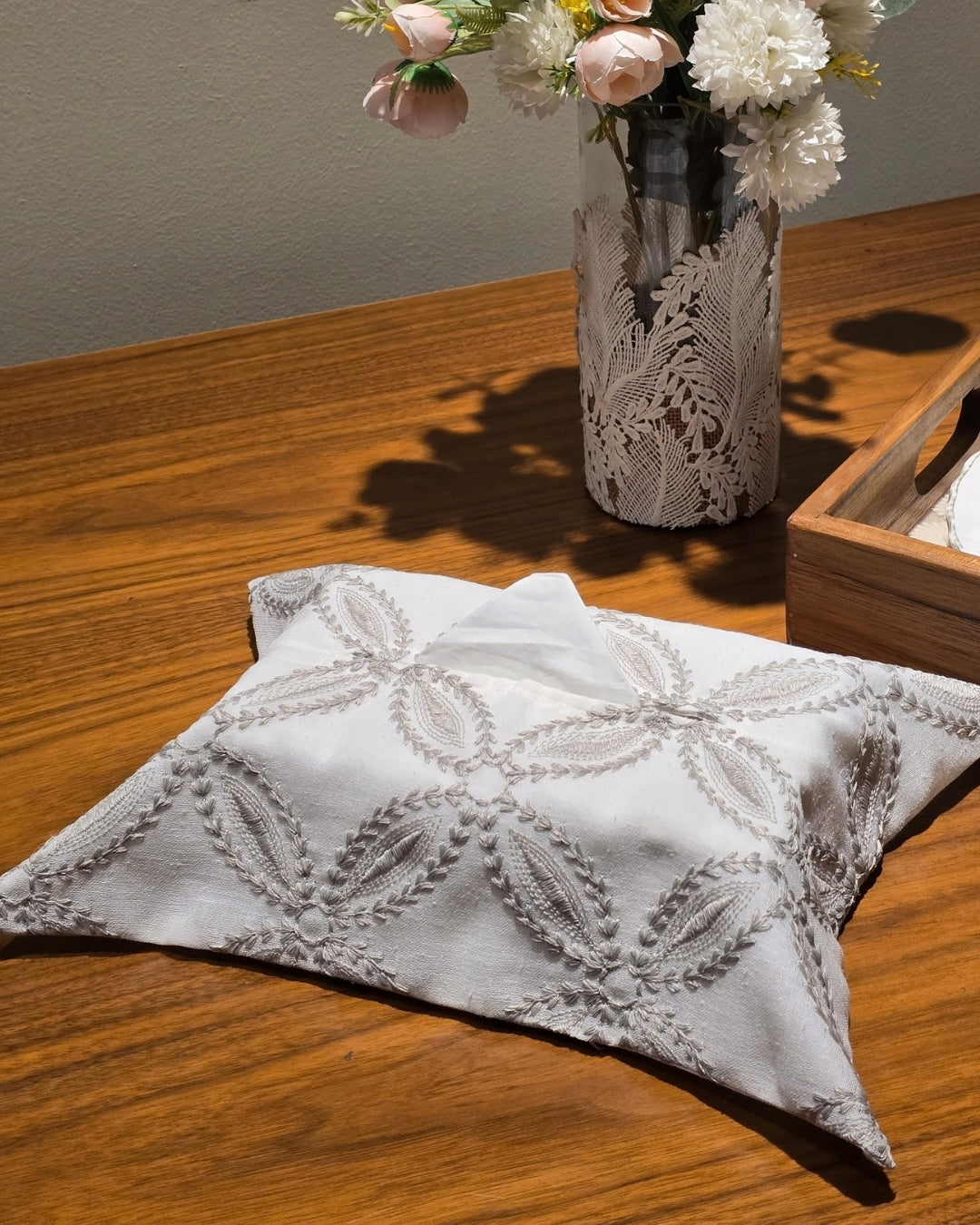 Beige Leaf Tissue Box Cover