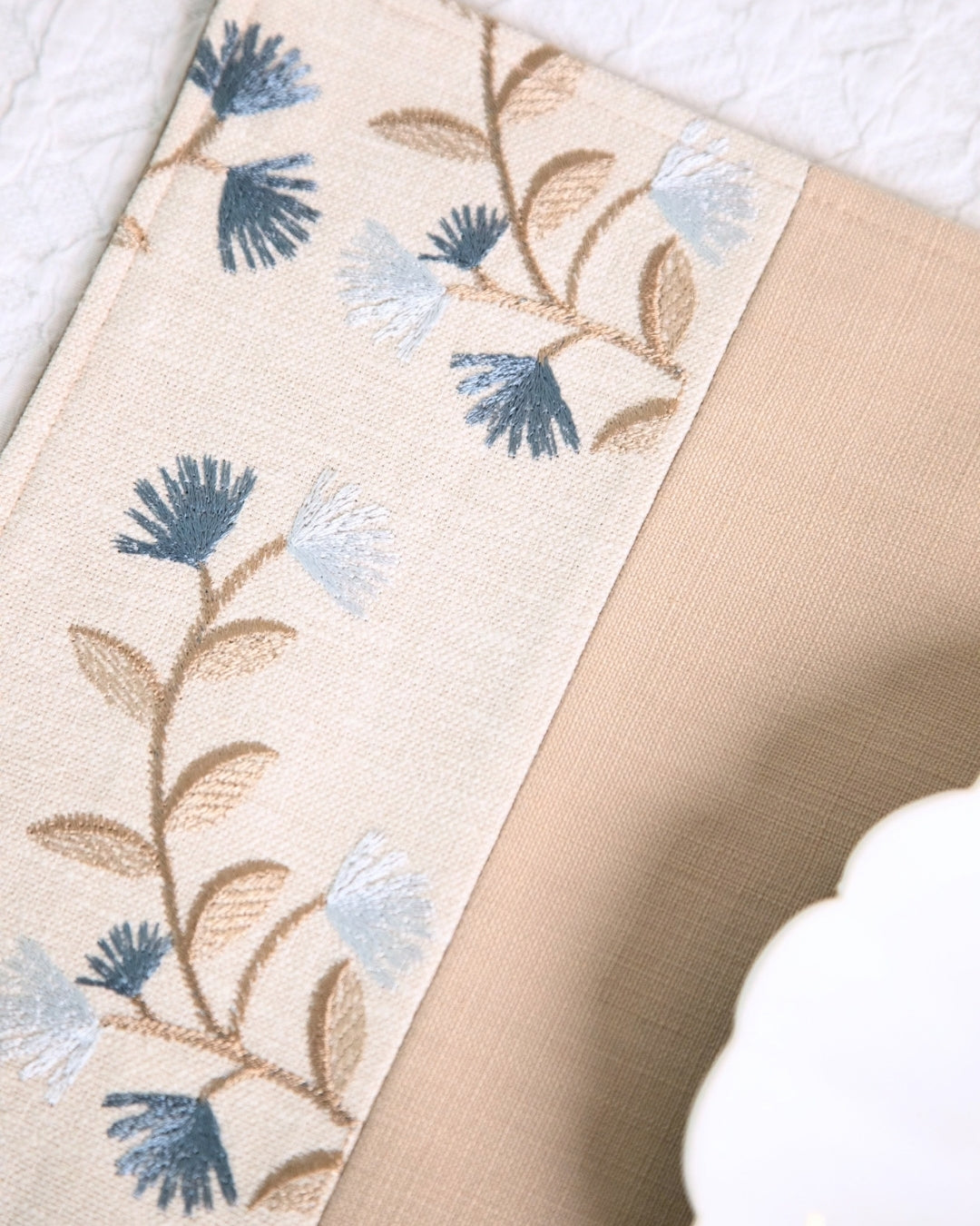 Blue Spring Table Mat
