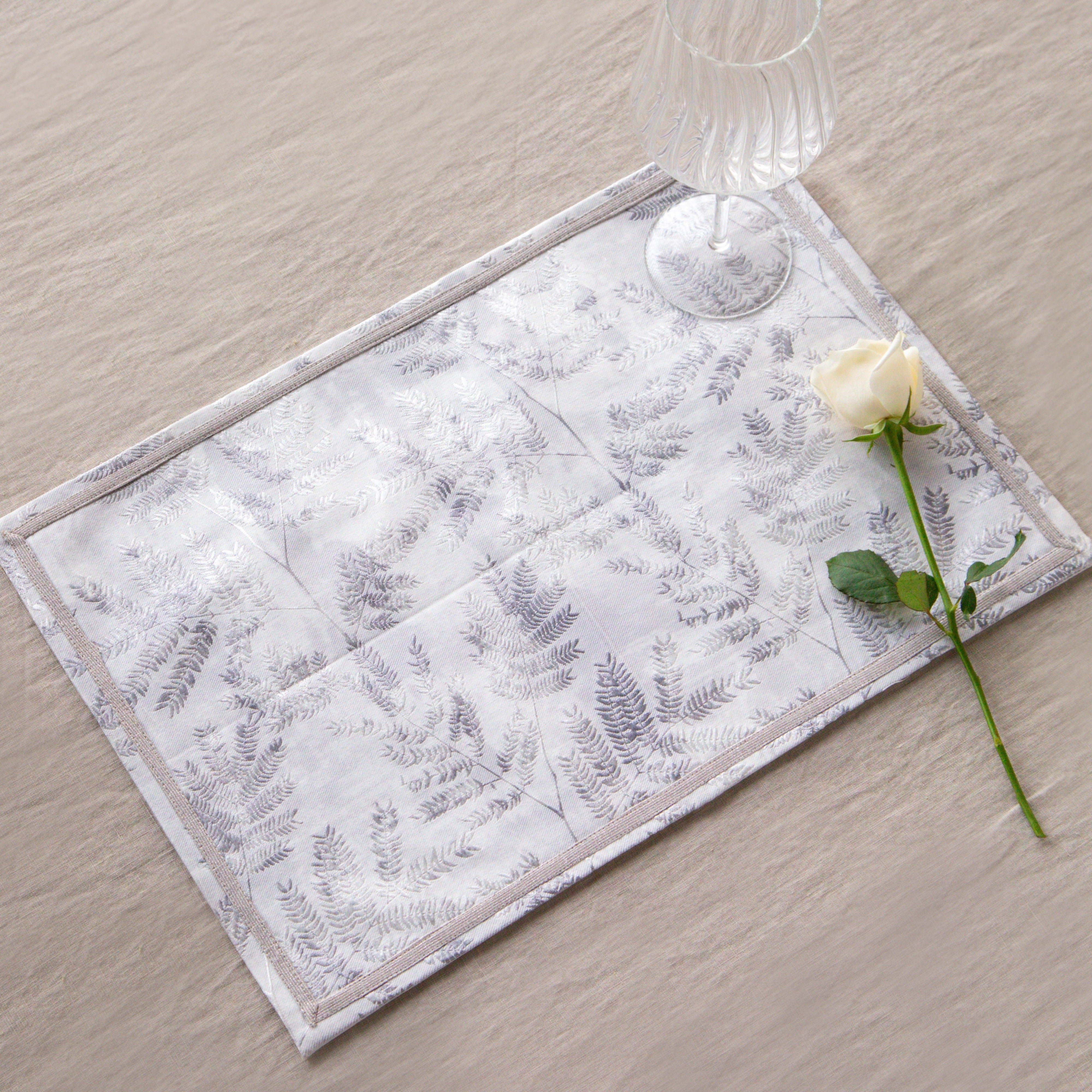 Luxury Textured Table Mat