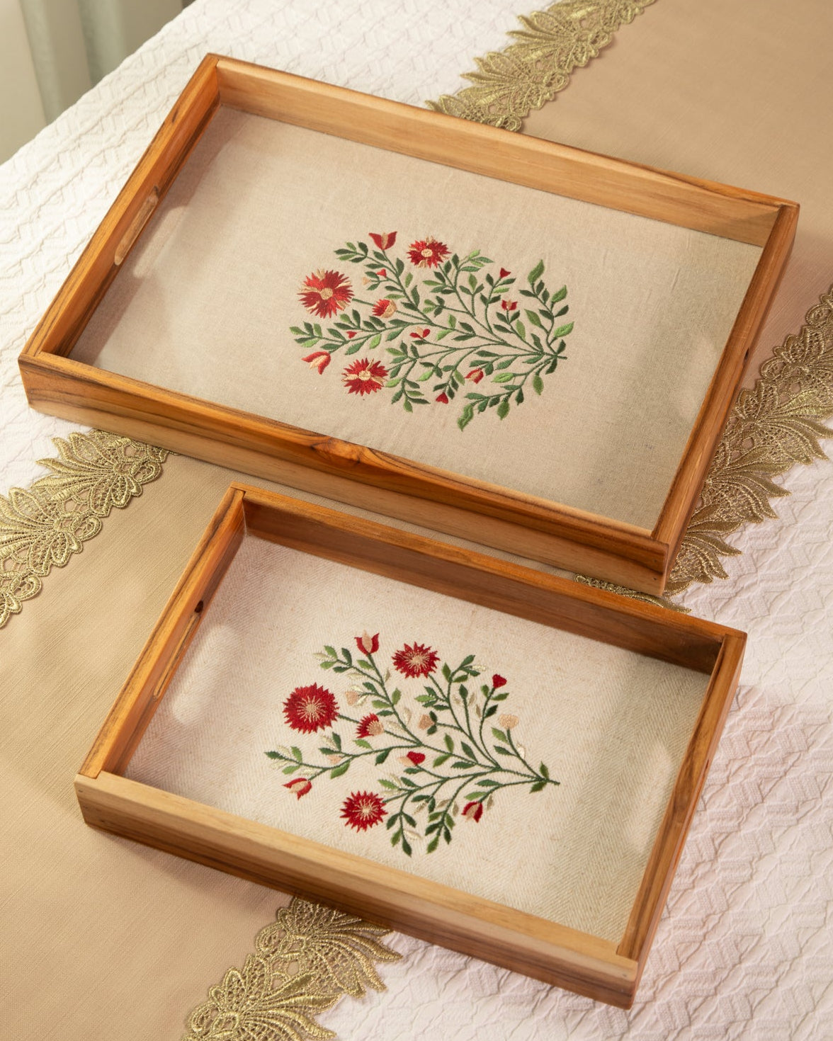 Floral Embroidered Serving Tray Set