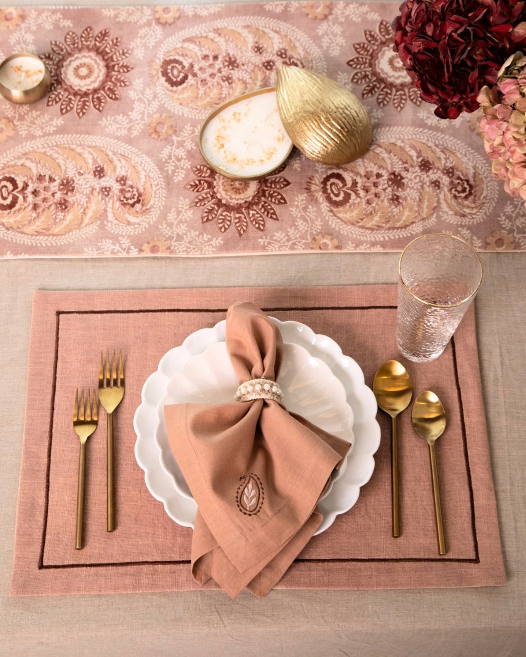 Crimson Paisley Table Mat