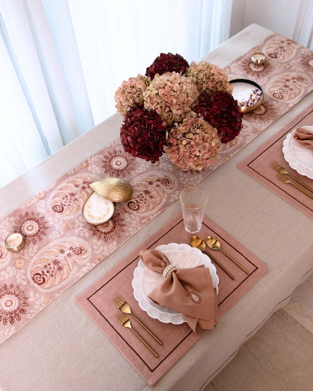 Crimson Paisley Table Linen Set