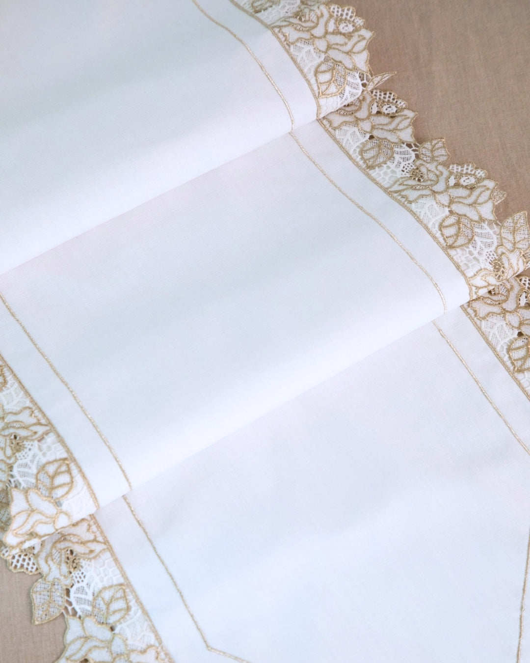 Floral White & Gold Table Runner