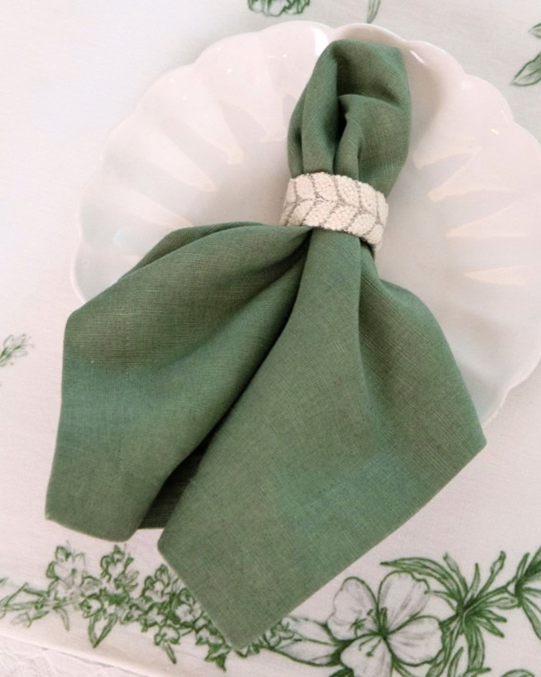 Green Botanical Table Napkin