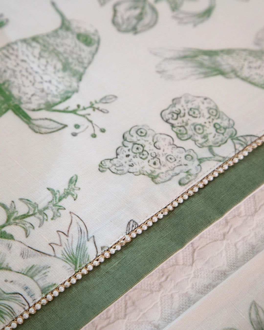 Green Botanical Table Runner