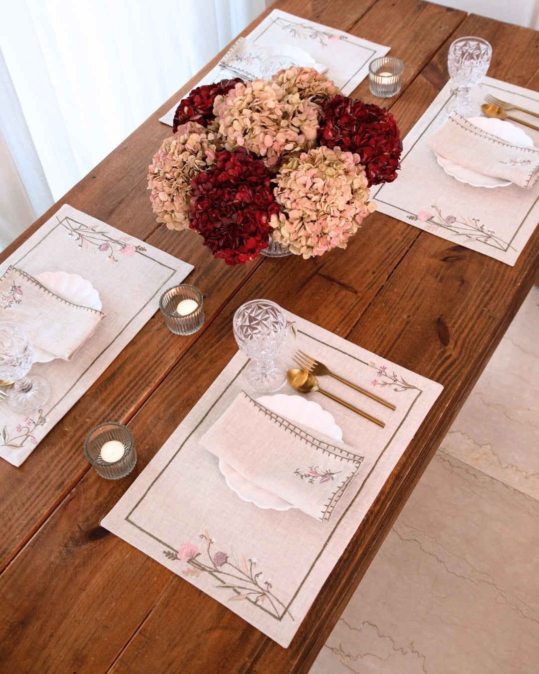 Meadow Sprig Table Linen Set