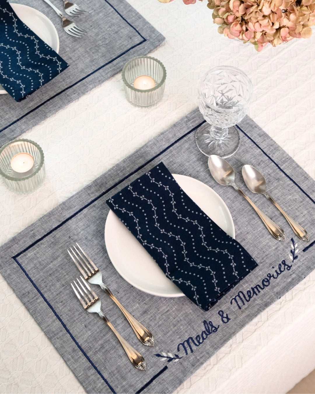 Meals & Memories Table Linen Set