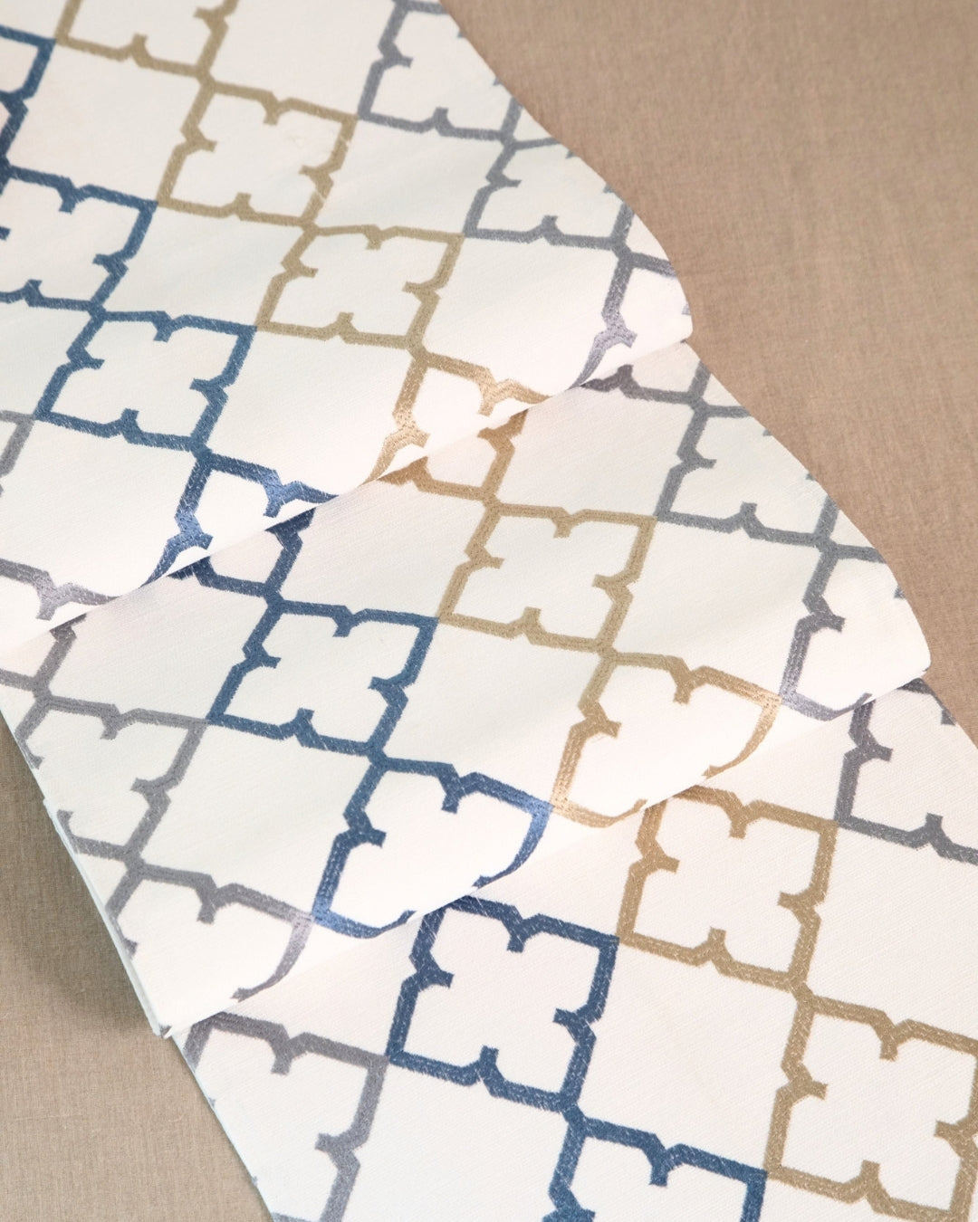 Mosaic Grid Table Runner