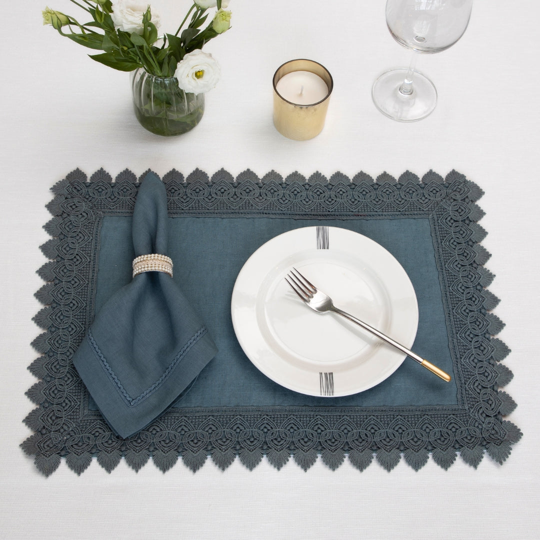 Blue Broad Lace Table Mat