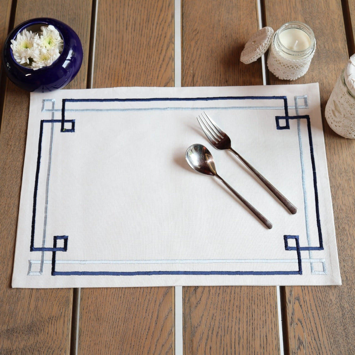 Ivory And Blue Embroidery Off white Table Mat
