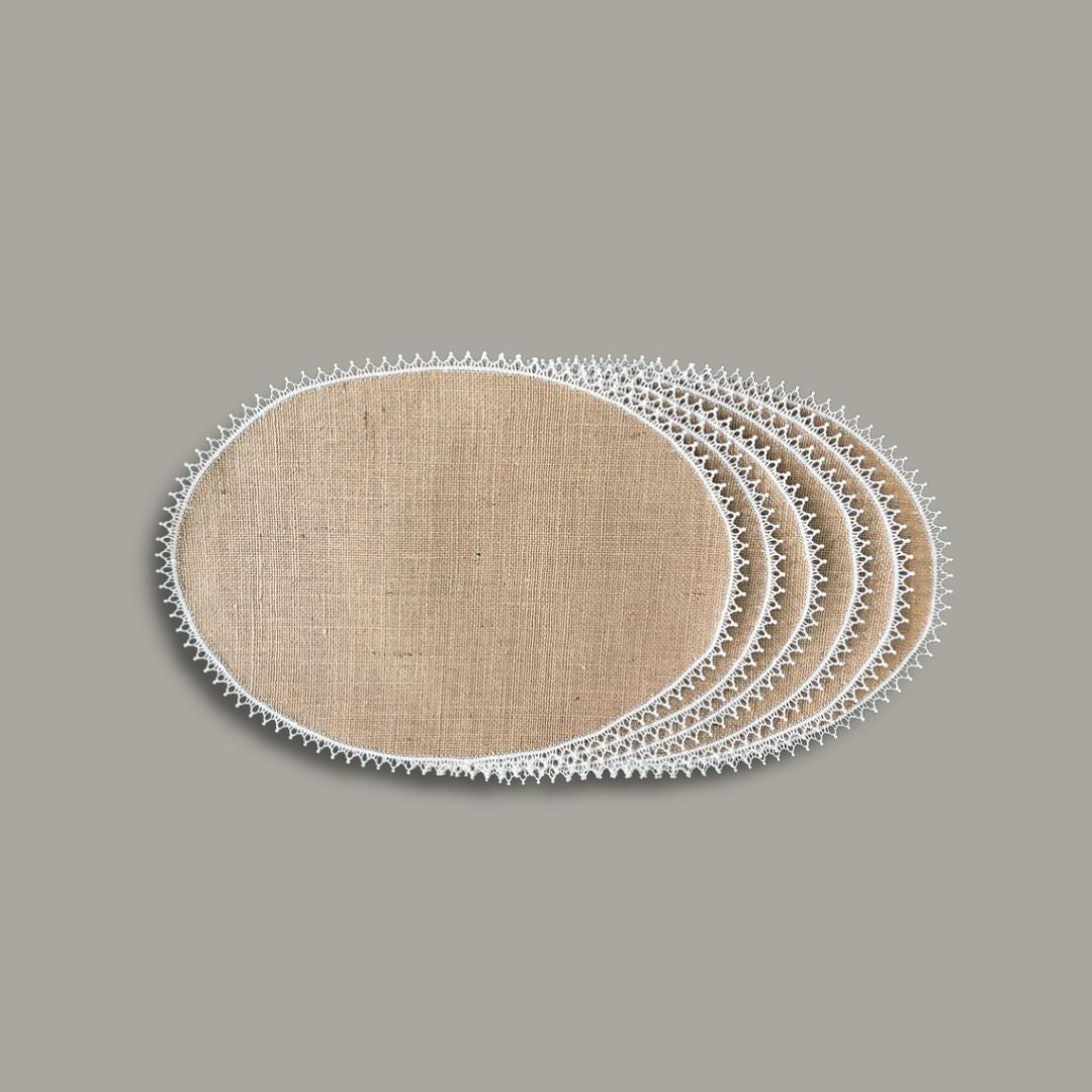 Oval Shape With White Lace Table Mat (Set Of 6)