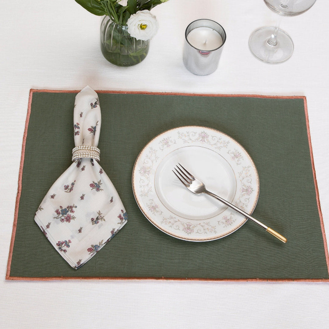 Green Embroidered Table Mat